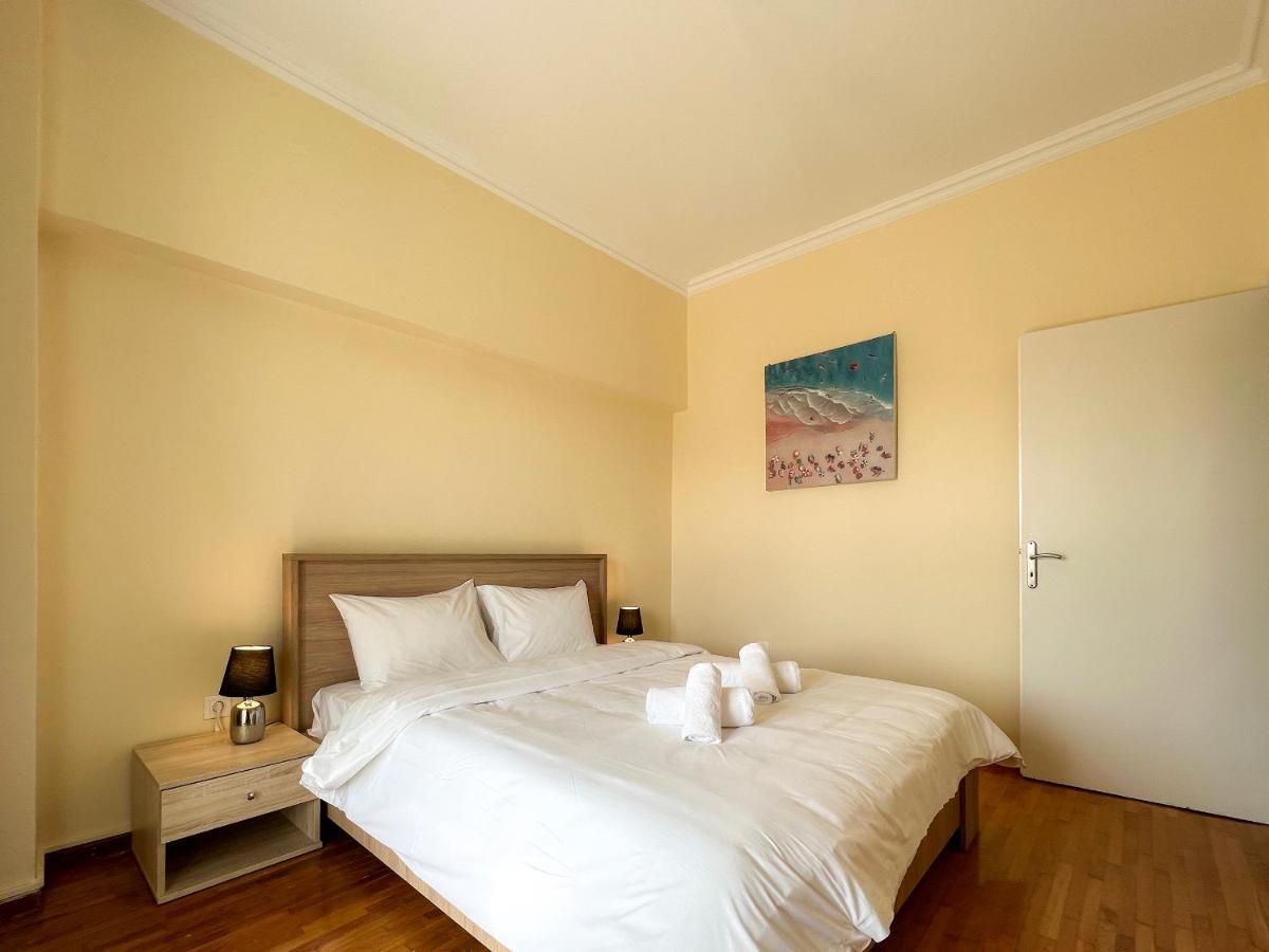 Chiou Spacious 90Sqm Apt In Athens Exterior photo